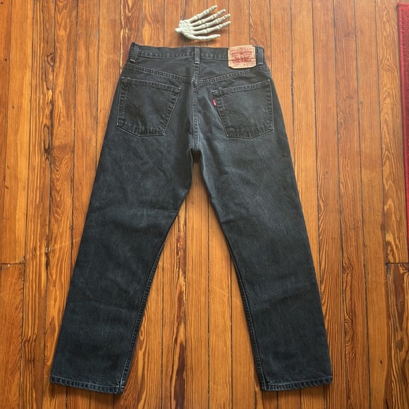 🖤 SOLD 🖤 Y2K Levi's 505 Regular Fit Blank Red Tab Black Jeans ~ Size 32 X 29 - Picture 8 of 11